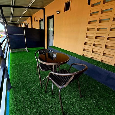 Grand Luxury Hotel Semporna Kültér fotó